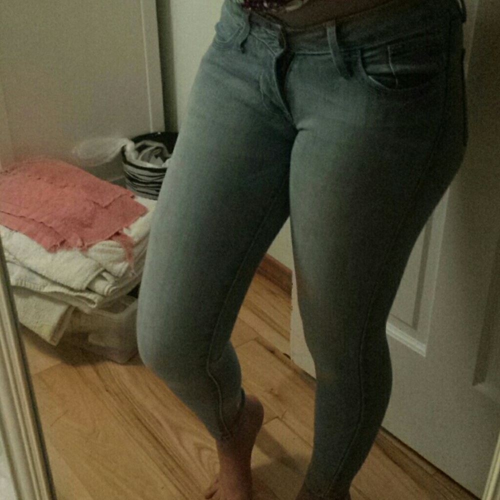 Light wash jeans
